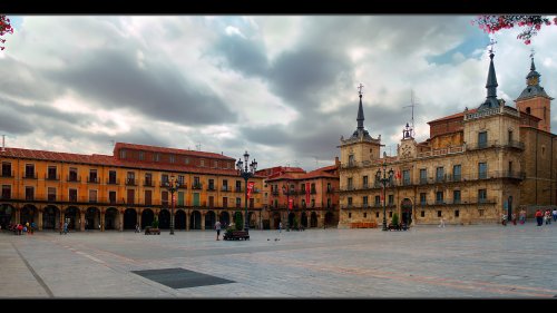 León takes more than half of the overnight stays of pilgrims on the Camino de Santiago in the Community.